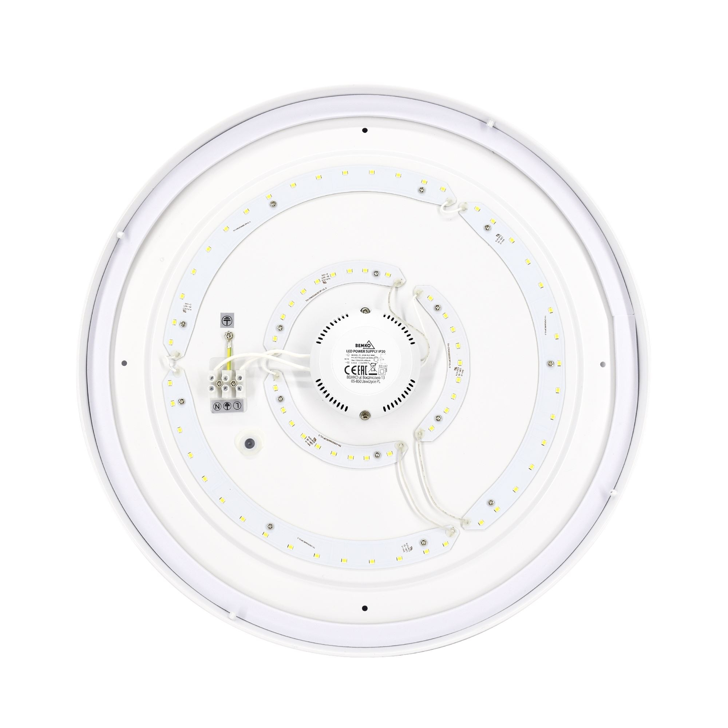 LED Deckenleuchte / 18 W / 3000 K / 1450 lm / IP 44, feuchtraumgeeignet / mit Mikrowellensensor